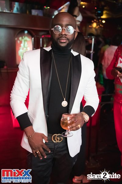 Hot Pants Meets Stilettos Party at MIXX Bangkok — photo 133