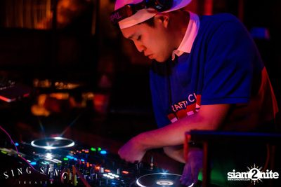 BLING IT กับ Bangkok Invaders ที่ ซิง ซิง เธียเตอร์ — photo 8