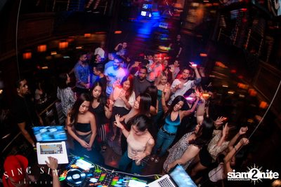 BLING IT กับ Bangkok Invaders ที่ ซิง ซิง เธียเตอร์ — photo 38