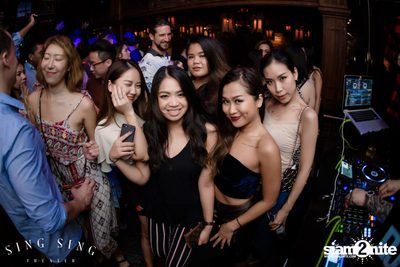 BLING IT กับ Bangkok Invaders ที่ ซิง ซิง เธียเตอร์ — photo 49