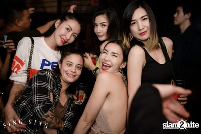 BLING IT กับ Bangkok Invaders ที่ ซิง ซิง เธียเตอร์ — photo 112