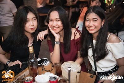 Whatcharawale x Ake Surachet at 20Something Bar — photo 6