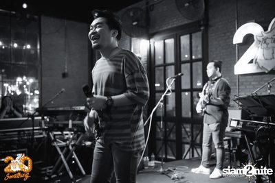 Whatcharawale x Ake Surachet at 20Something Bar — photo 18