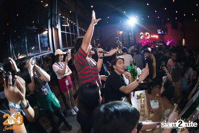 Whatcharawale x Ake Surachet at 20Something Bar — photo 32