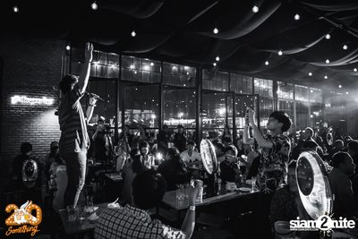 Whatcharawale x Ake Surachet at 20Something Bar — photo 45