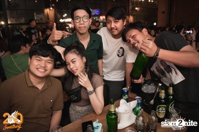 Whatcharawale x Ake Surachet at 20Something Bar — photo 51