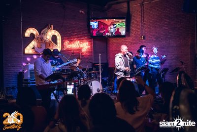 Whatcharawale x Ake Surachet at 20Something Bar — photo 58