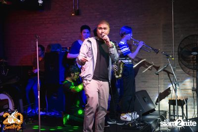Whatcharawale x Ake Surachet at 20Something Bar — photo 59