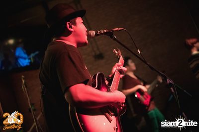 Whatcharawale x Ake Surachet at 20Something Bar — photo 65