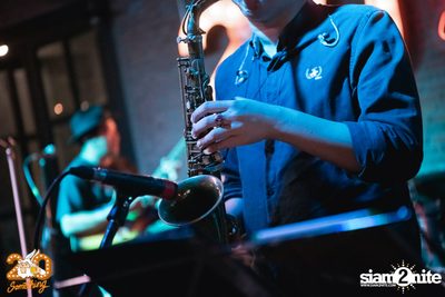 Whatcharawale x Ake Surachet at 20Something Bar — photo 76