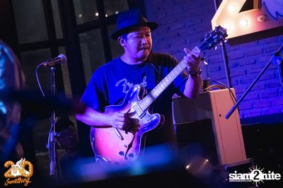 Whatcharawale x Ake Surachet at 20Something Bar — photo 78