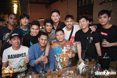 Whatcharawale x Ake Surachet at 20Something Bar — photo 83