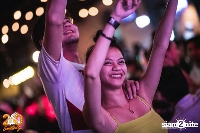 Whatcharawale x Ake Surachet at 20Something Bar — photo 93
