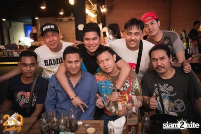 Whatcharawale x Ake Surachet at 20Something Bar — photo 98