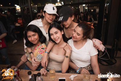 Whatcharawale x Ake Surachet at 20Something Bar — photo 101