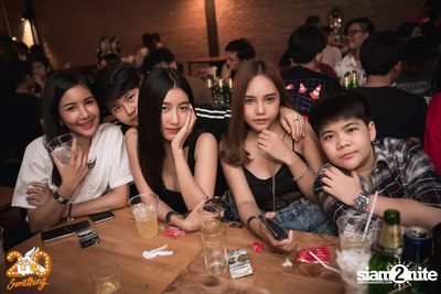 Whatcharawale x Ake Surachet at 20Something Bar — photo 102