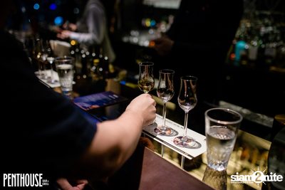A Gentlemen's Night with Valentin Julian at Penthouse Bar and Grill — photo 18