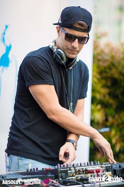 Splash Pool Party at SPLASH at Aloft — photo 5