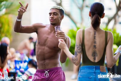 Splash Pool Party at SPLASH at Aloft — photo 17