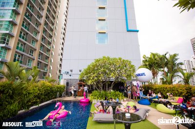 Splash Pool Party at SPLASH at Aloft — photo 27