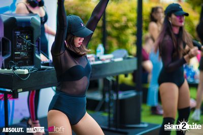 Splash Pool Party at SPLASH at Aloft — photo 42