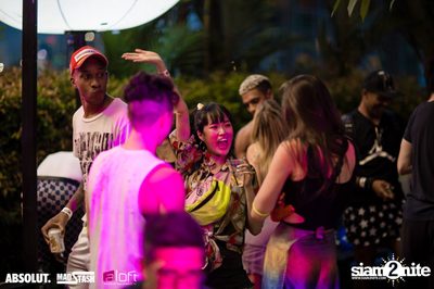 Splash Pool Party at SPLASH at Aloft — photo 61