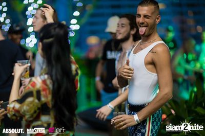 Splash Pool Party at SPLASH at Aloft — photo 62