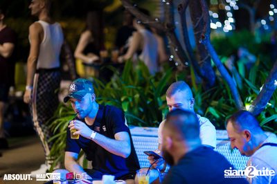 Splash Pool Party at SPLASH at Aloft — photo 85