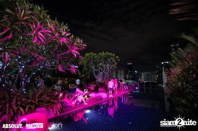 Splash Pool Party at SPLASH at Aloft — photo 89