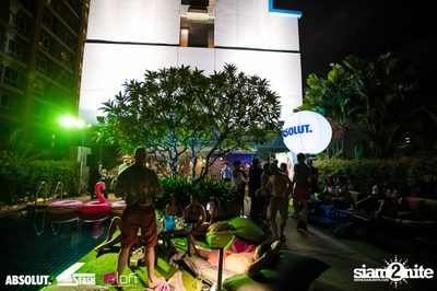 Splash Pool Party at SPLASH at Aloft — photo 91