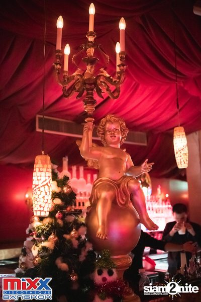 Sugar n Cream at MIXX Bangkok — photo 11