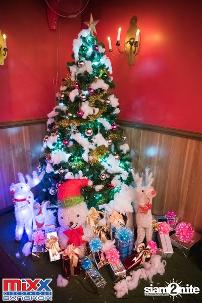 Sugar n Cream at MIXX Bangkok — photo 14