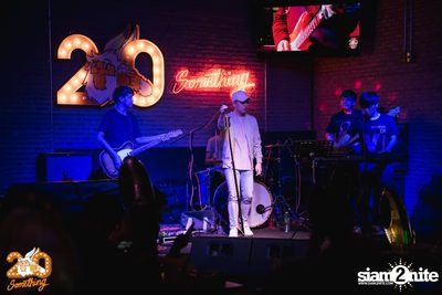 Dome Pakorn Lam at 20Something Bar — photo 7