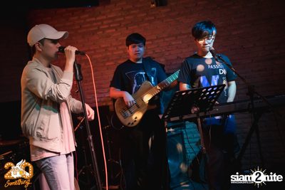 Dome Pakorn Lam at 20Something Bar — photo 10
