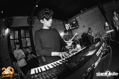 Dome Pakorn Lam at 20Something Bar — photo 82