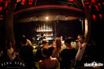 BLING IT กับ Bangkok Invaders ที่ ซิง ซิง เธียเตอร์ — photo 12