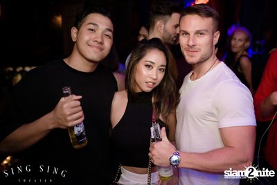 BLING IT กับ Bangkok Invaders ที่ ซิง ซิง เธียเตอร์ — photo 16