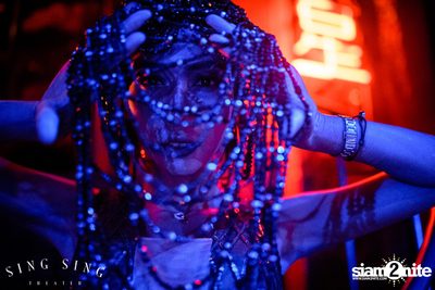 BLING IT กับ Bangkok Invaders ที่ ซิง ซิง เธียเตอร์ — photo 32