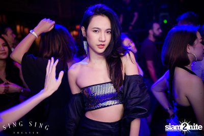 BLING IT กับ Bangkok Invaders ที่ ซิง ซิง เธียเตอร์ — photo 37