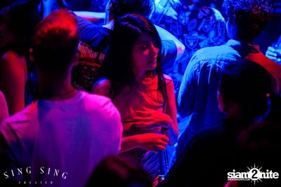 BLING IT กับ Bangkok Invaders ที่ ซิง ซิง เธียเตอร์ — photo 54