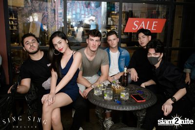 BLING IT กับ Bangkok Invaders ที่ ซิง ซิง เธียเตอร์ — photo 63