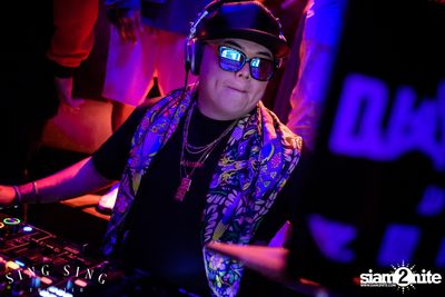 BLING IT กับ Bangkok Invaders ที่ ซิง ซิง เธียเตอร์ — photo 67