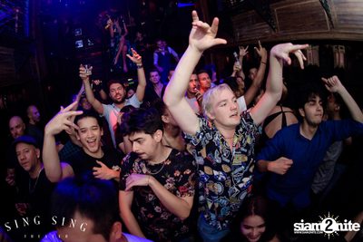 BLING IT กับ Bangkok Invaders ที่ ซิง ซิง เธียเตอร์ — photo 76
