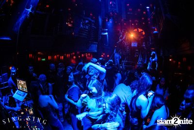 BLING IT กับ Bangkok Invaders ที่ ซิง ซิง เธียเตอร์ — photo 90