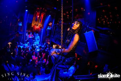 BLING IT กับ Bangkok Invaders ที่ ซิง ซิง เธียเตอร์ — photo 92