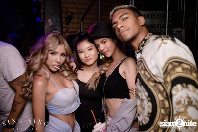 BLING IT กับ Bangkok Invaders ที่ ซิง ซิง เธียเตอร์ — photo 105