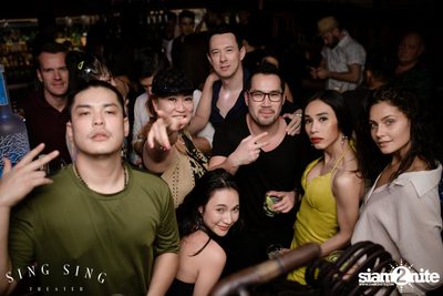 BLING IT กับ Bangkok Invaders ที่ ซิง ซิง เธียเตอร์ — photo 124