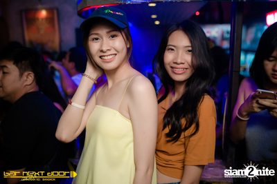 YUPP!! Network กับ HIGHHOT × LAZYLOXY × OG-ANIC ที่ บาร์ เน็กซ์ ดอร์ — photo 17