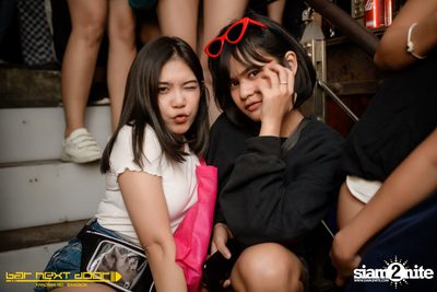 YUPP!! Network กับ HIGHHOT × LAZYLOXY × OG-ANIC ที่ บาร์ เน็กซ์ ดอร์ — photo 23
