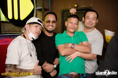 YUPP!! Network กับ HIGHHOT × LAZYLOXY × OG-ANIC ที่ บาร์ เน็กซ์ ดอร์ — photo 81